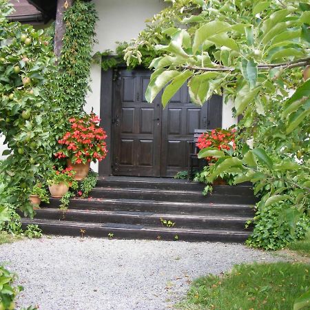 Dworek Lachowicze Grzegorzewice Exterior foto
