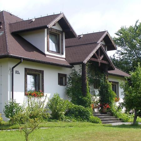 Dworek Lachowicze Grzegorzewice Exterior foto